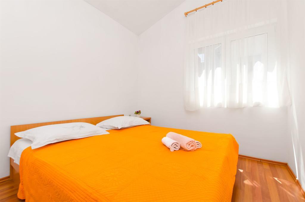Apartments Tomislav Екстер'єр фото