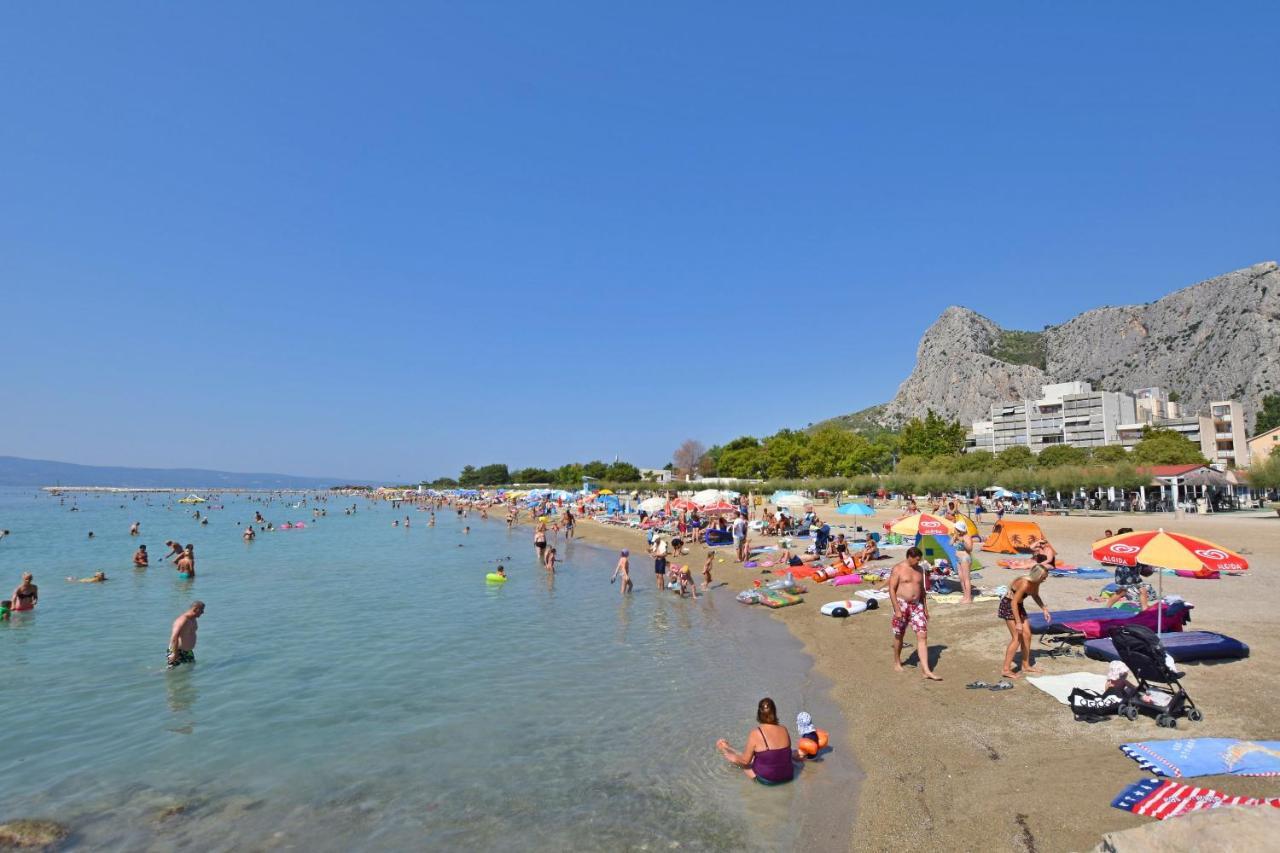 Apartments Tomislav Екстер'єр фото