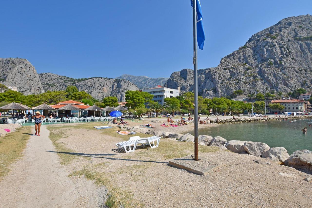 Apartments Tomislav Екстер'єр фото